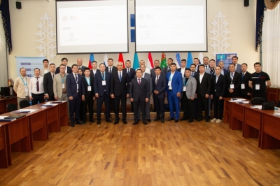 Simulation training on detecting drug crime on the Internet